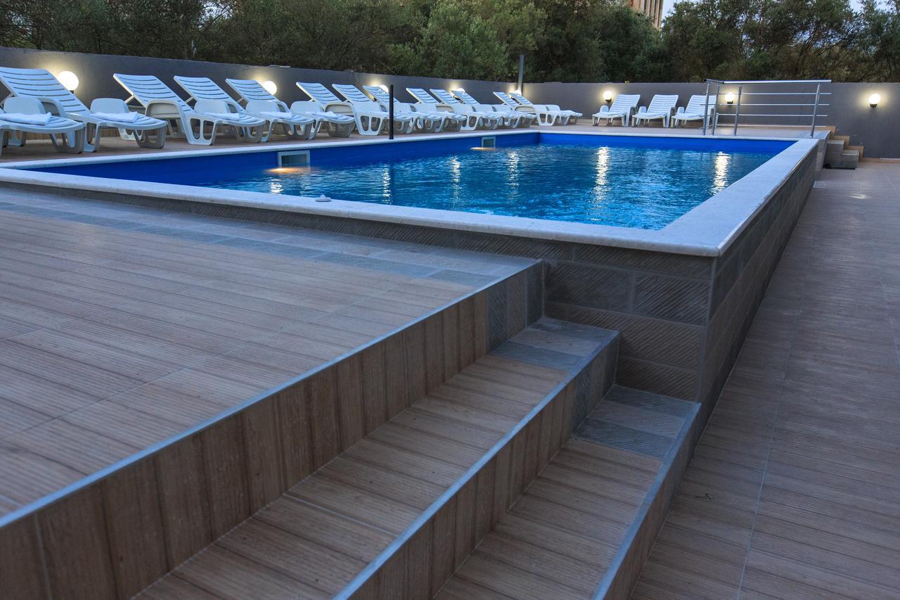 Scandinavian Hotel - Ulcinj Ulqin Exterior photo