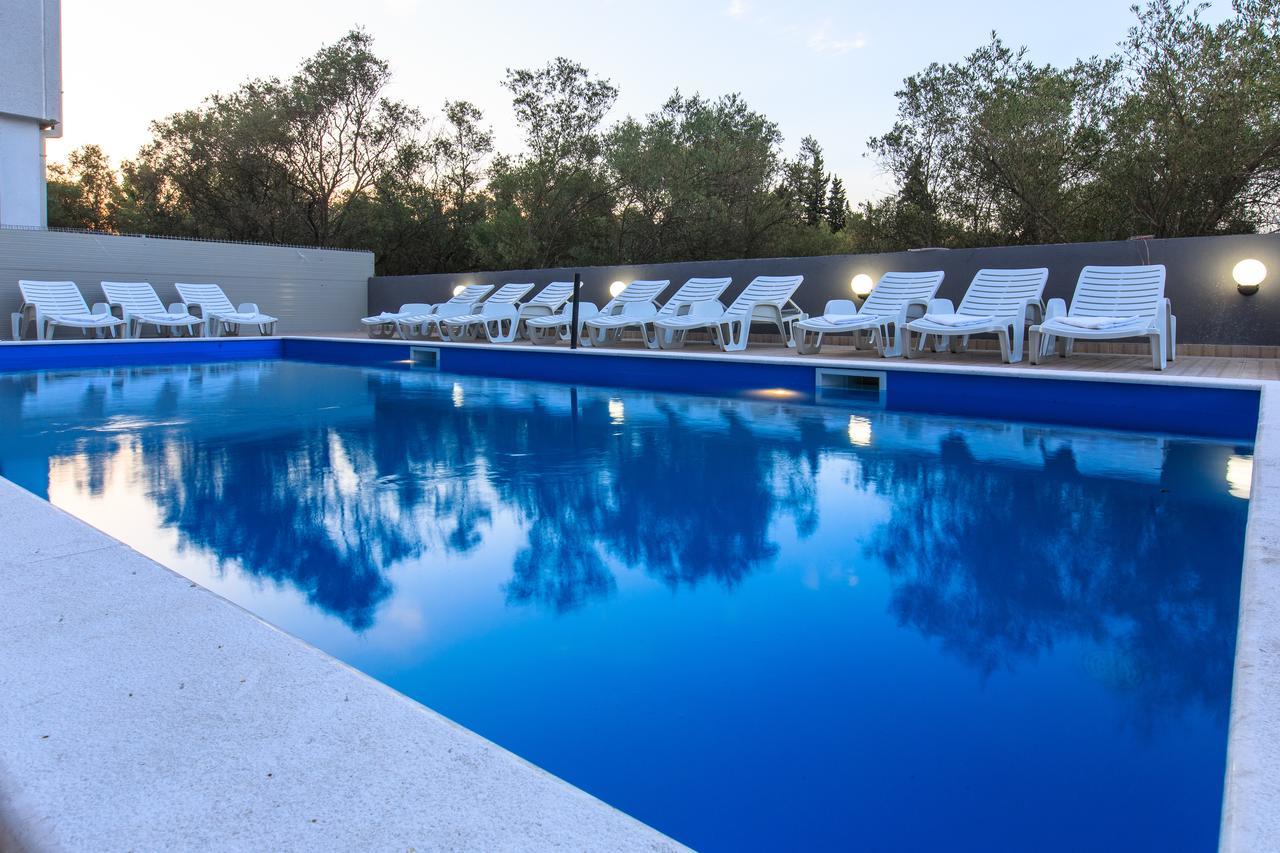Scandinavian Hotel - Ulcinj Ulqin Exterior photo